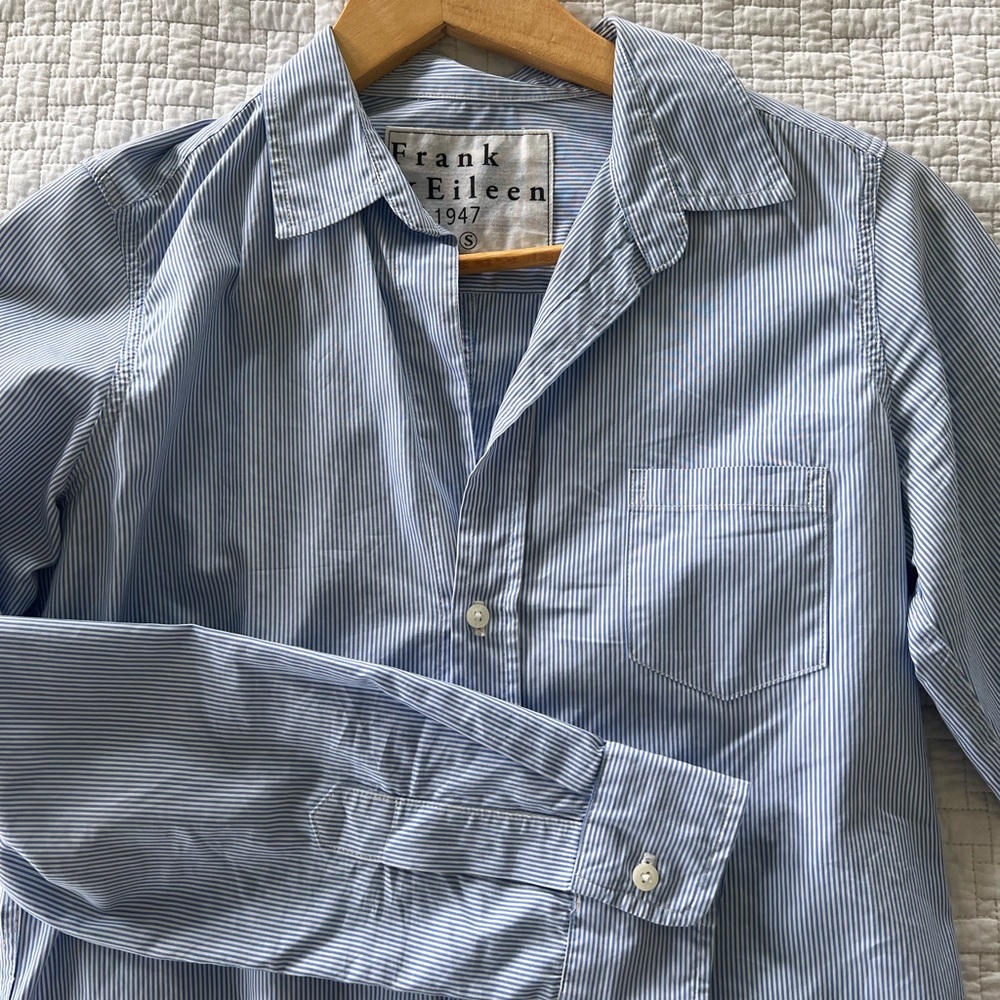 Frank & Eileen Barry shirt in blue and white stripes